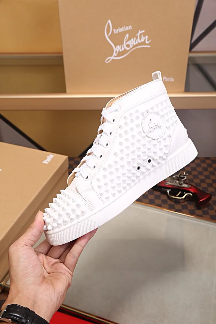 Ex-factory price 480. christian louboutin (CL red sole shoes) counter nail series, high-top casual sneakers for couples 📢 📢 📢 Exclusive hot style release 🎈🎈💪 Movable latex feet 👻 Finished outsole stitching line [satisfied] 😝Female 35-40# Male 38#-46, global supply😝 [Top version]: original imported cowhide upper, top original leather lining, original molded TPU outsole, original 1:1 detail processing, original shoe last, large quantity available from stock,